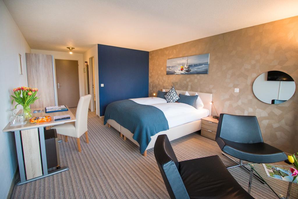 Park - Hotel Inseli Романсхорн Екстериор снимка